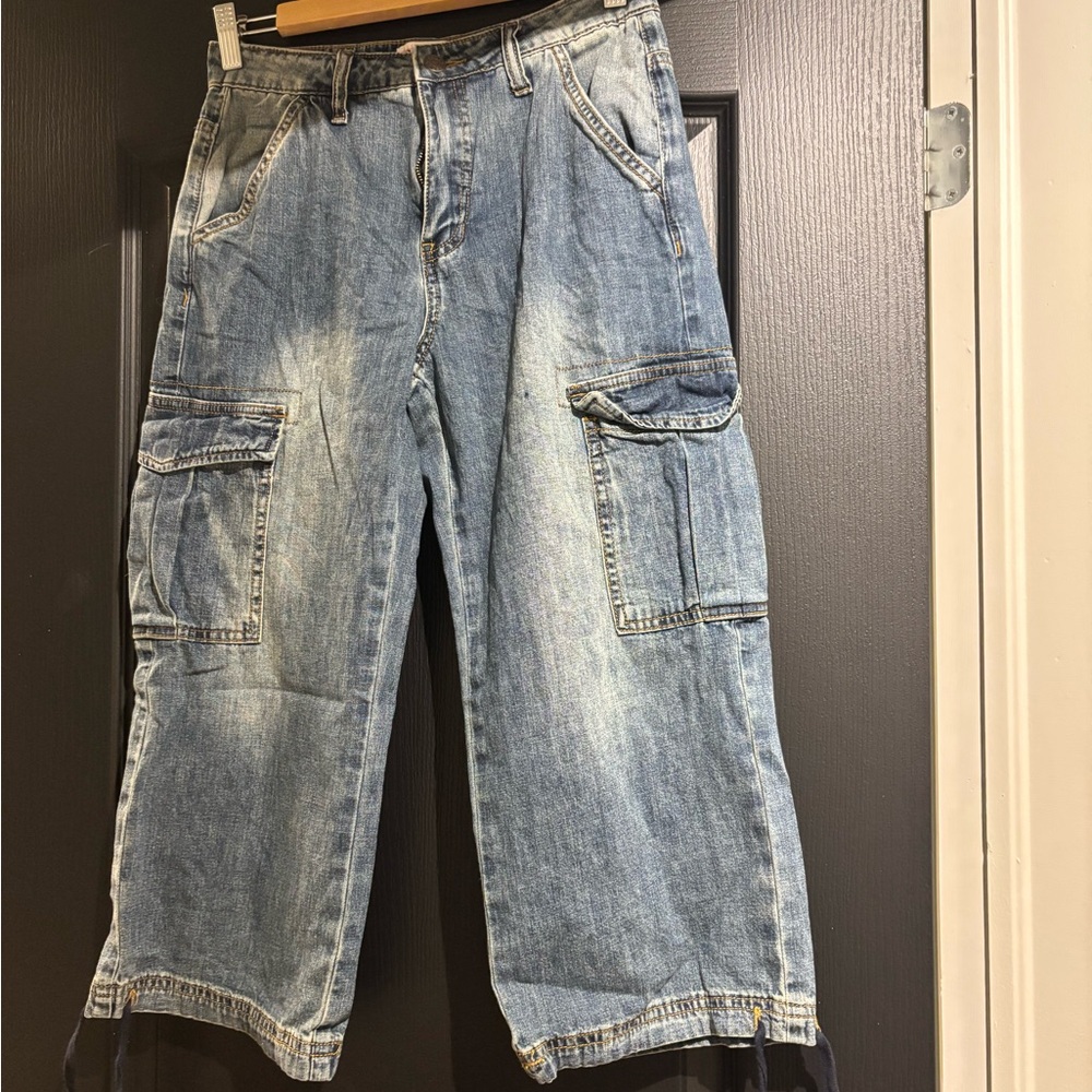 Cargo/Capri Jeans